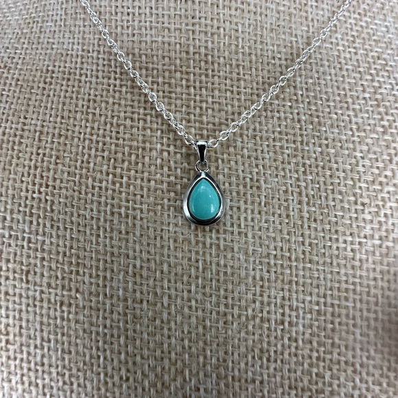 Small, Dainty Silver Turquoise Teardrop Pendant Necklace on Box Chain - Picture 12 of 14